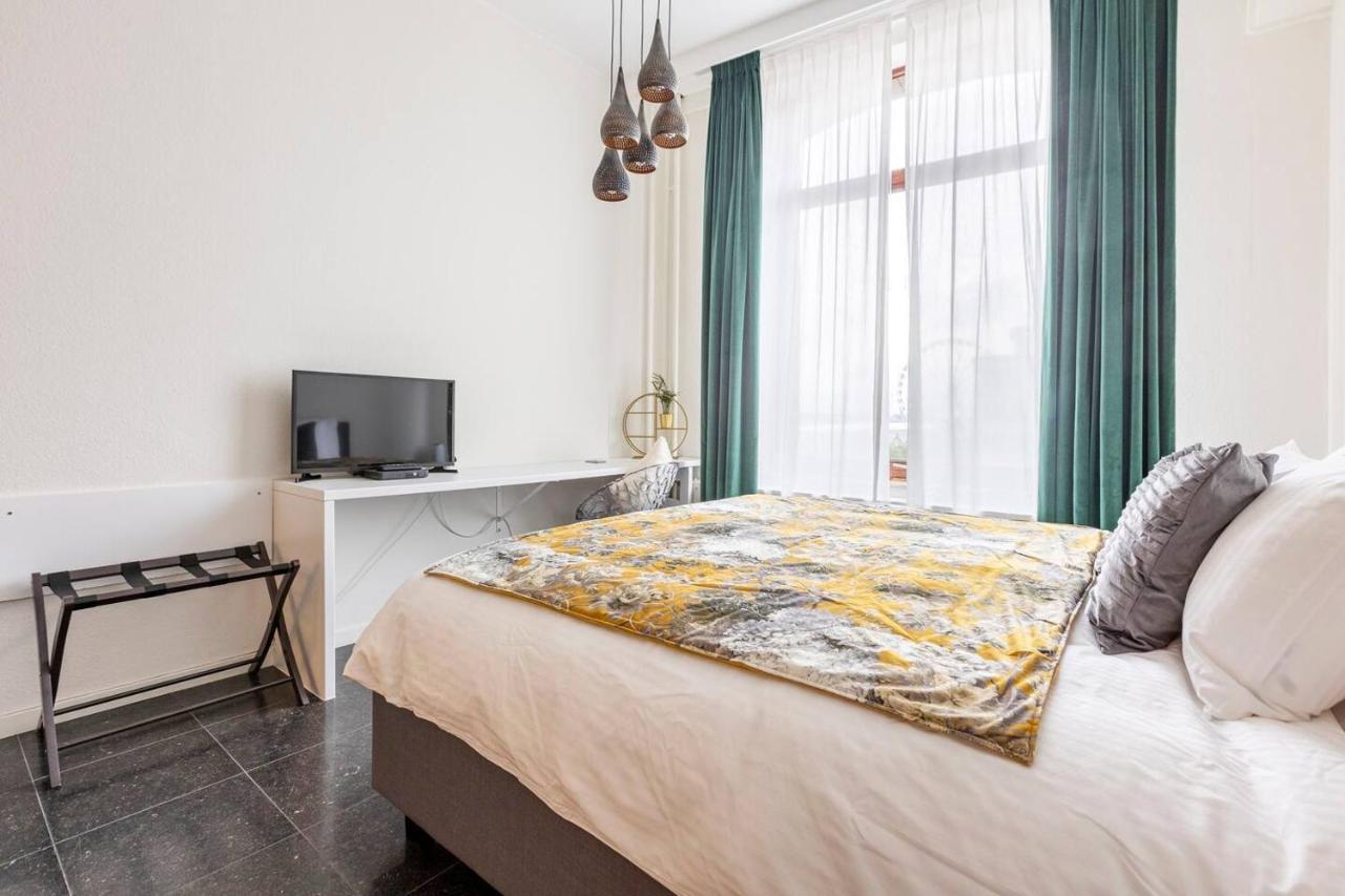 Riverview Studio In Historical Heart Of Antwerp Luaran gambar