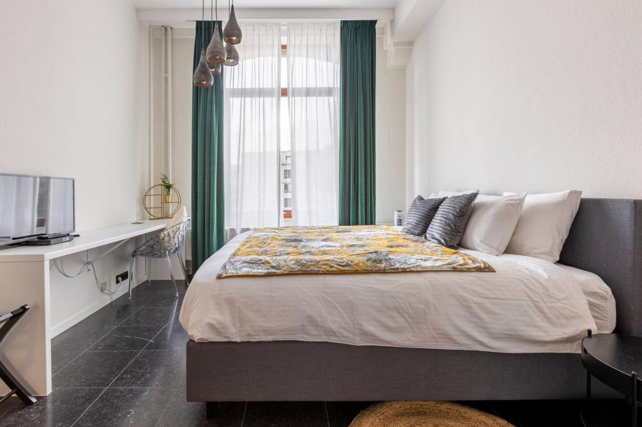 Riverview Studio In Historical Heart Of Antwerp Luaran gambar